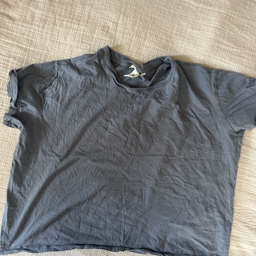 H&M Gray Short Sleeve Tee